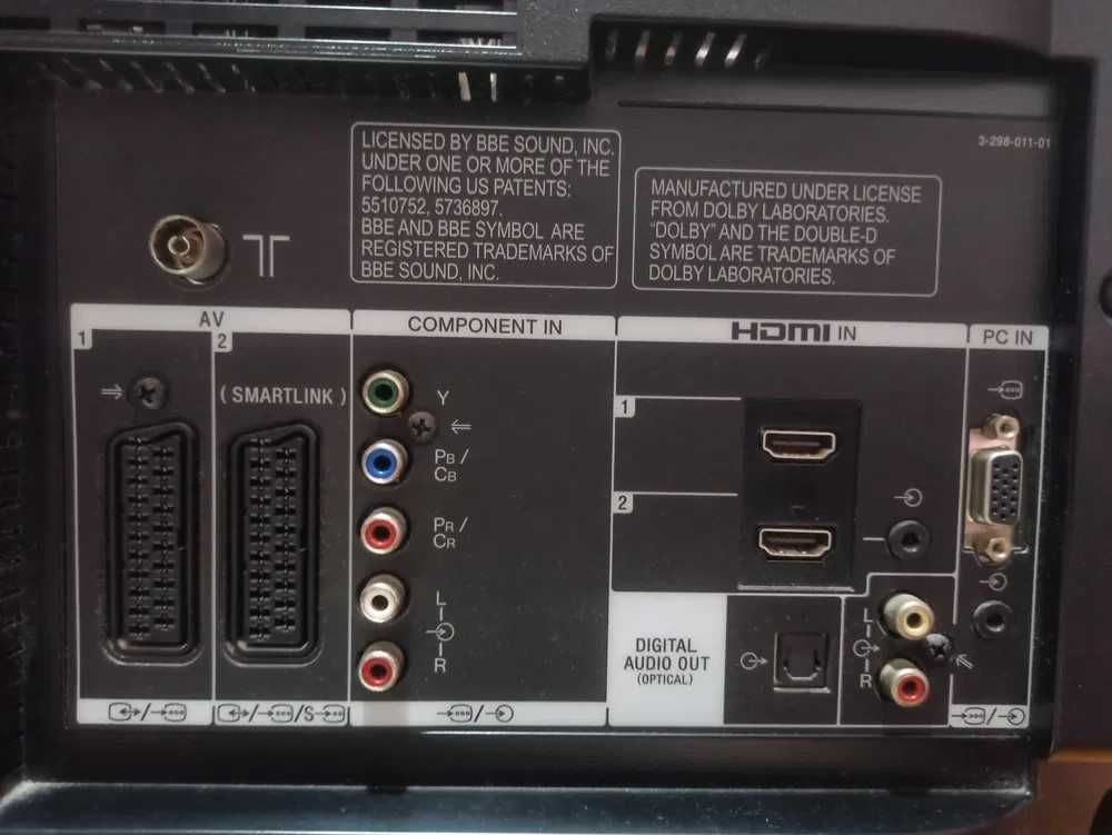 Sony Bravia KDL 37V4500 (на запчастини, розмите зображення)