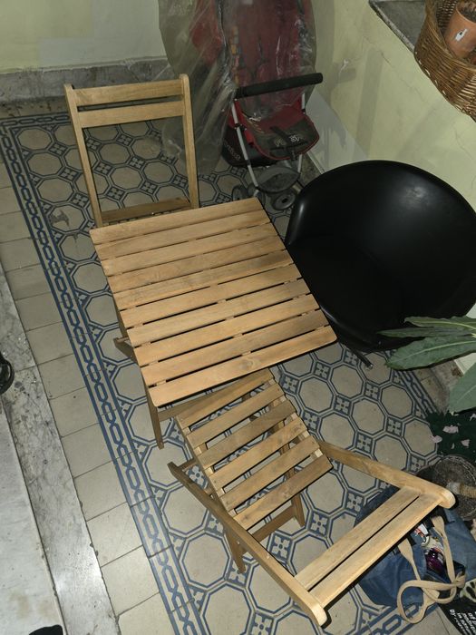 Komplet drewnianych mebli ogrodowych/na balkon (para krzeseł i stolik)