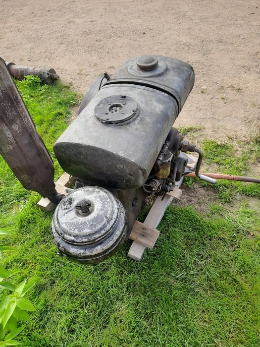 Silnik spalinowy ES320 sprawny