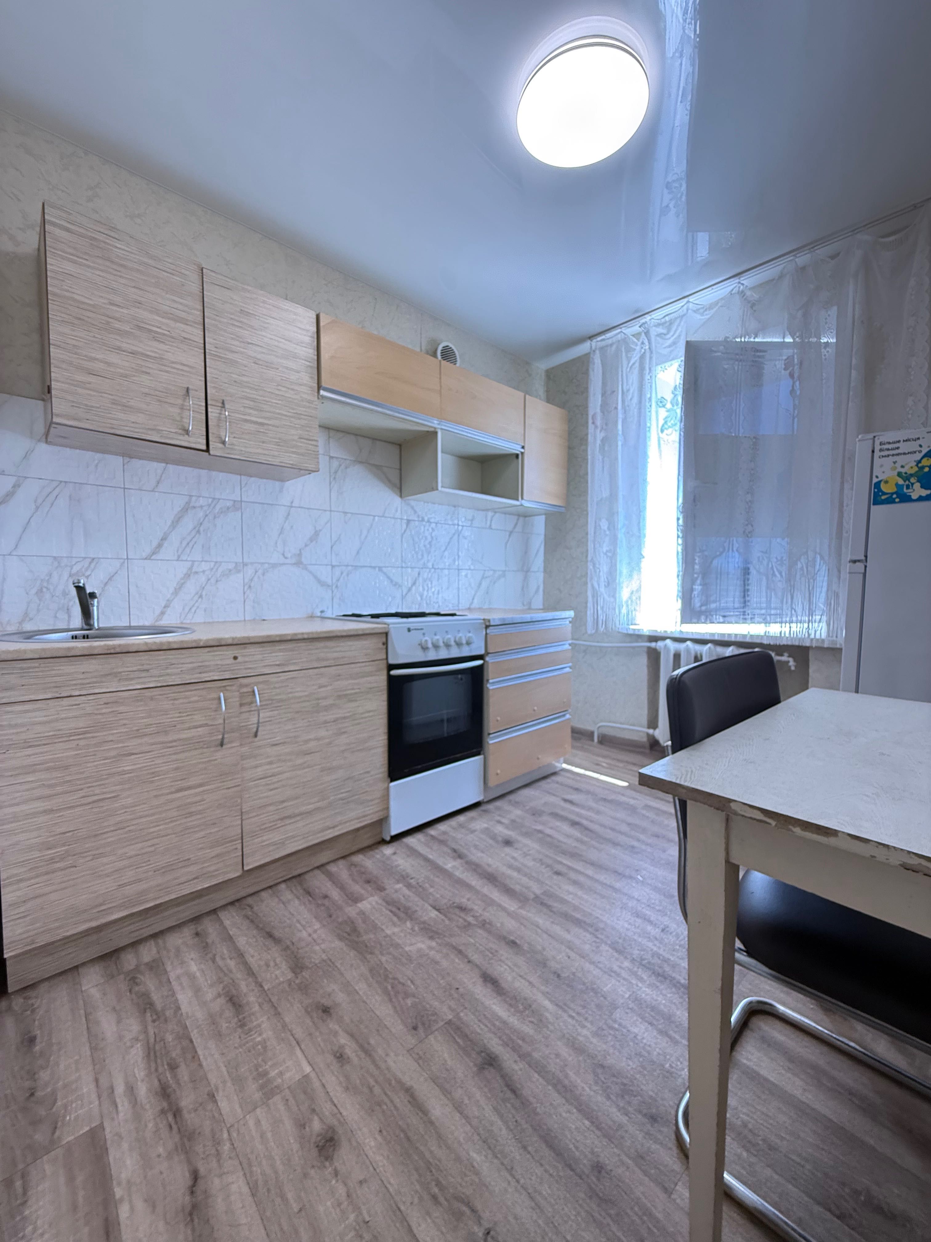 Продам однокомнатную квартиру на 12-м квартале