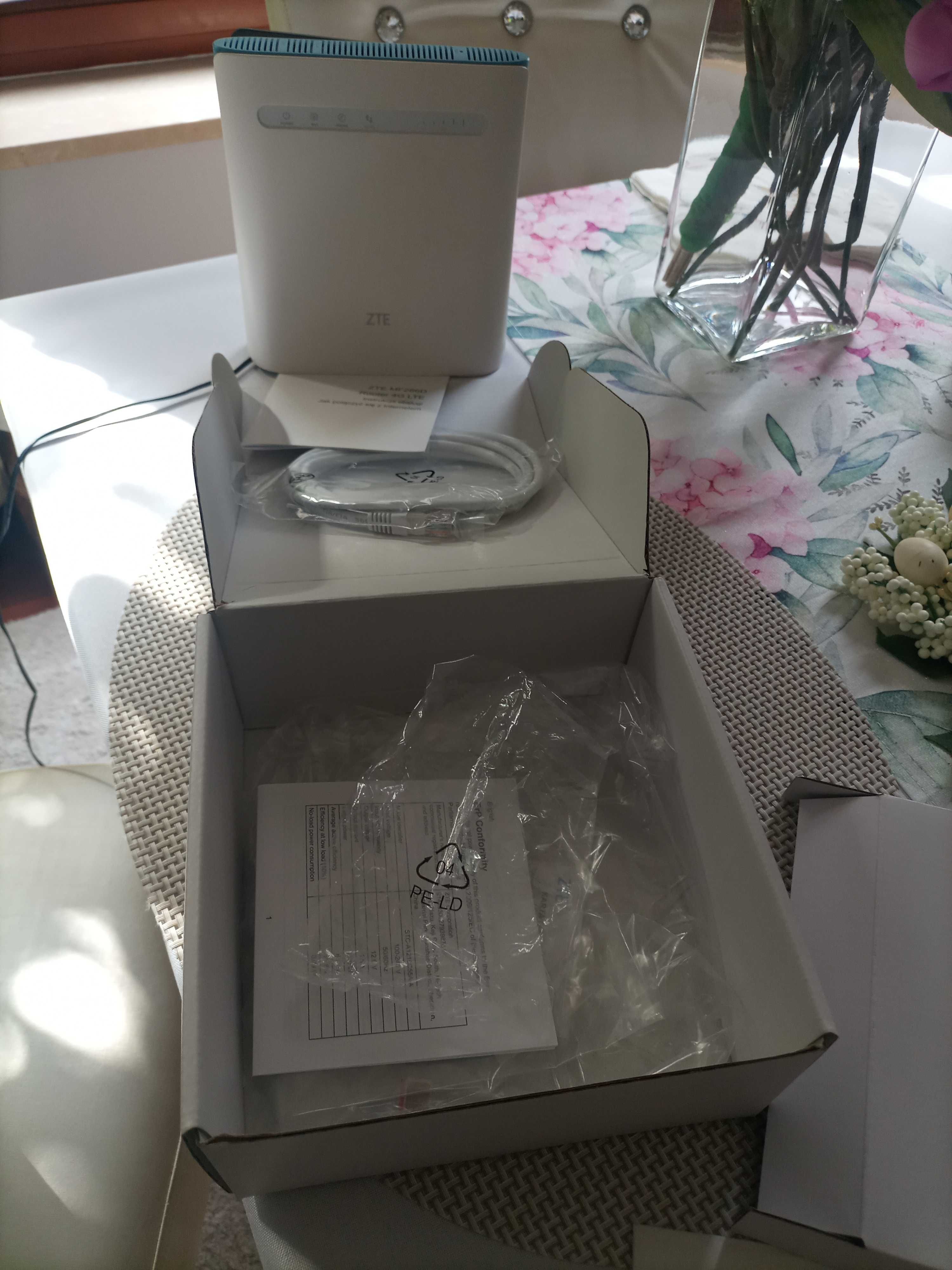 Router  ZTE MF286D