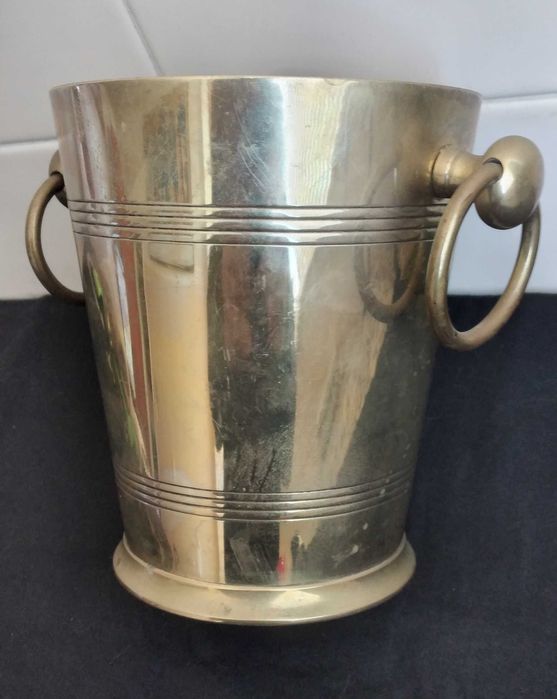 Camping Gas - Balde Gelo - Maquina Borbotos - Latas - Agrafador