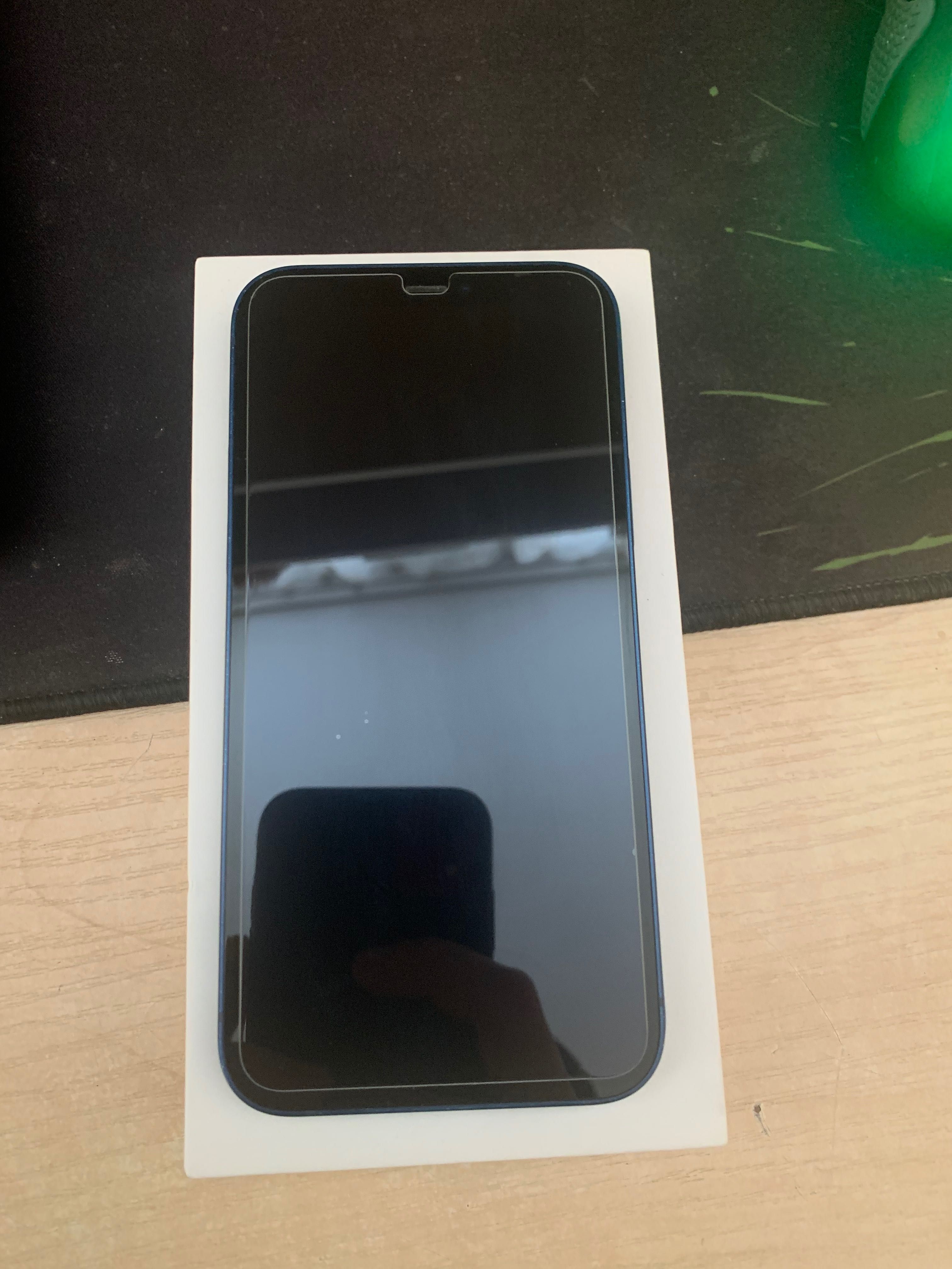 iPhone 12 64gb bateria 79%