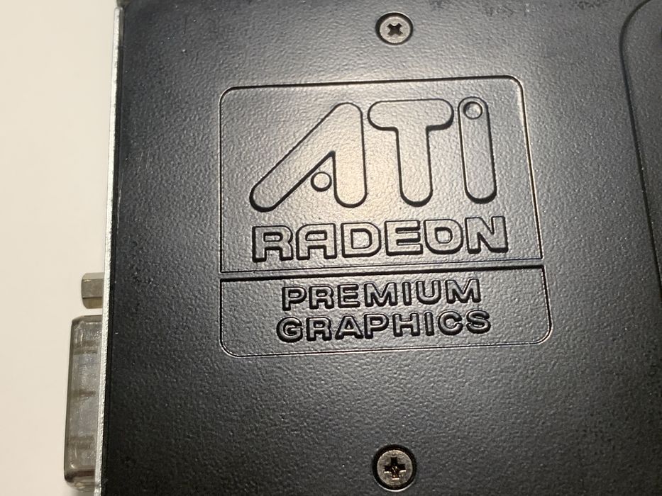 ATI (AMD) RADEON 5870 Mac edition 1GB DDR5