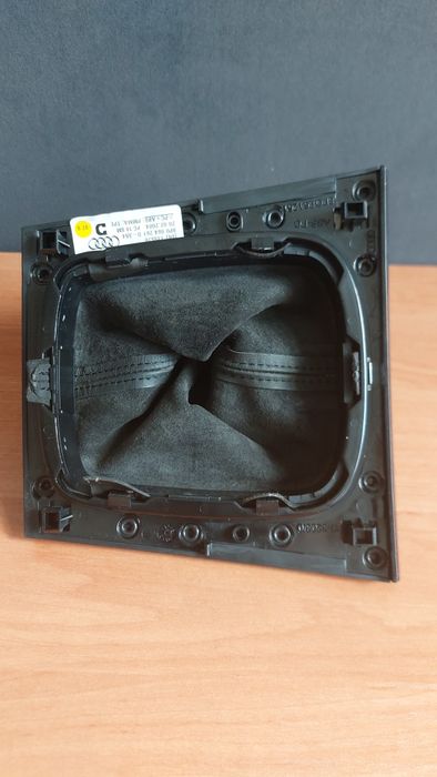 Sprzedam mieszek gałka zmiany biegów audi a3 8p