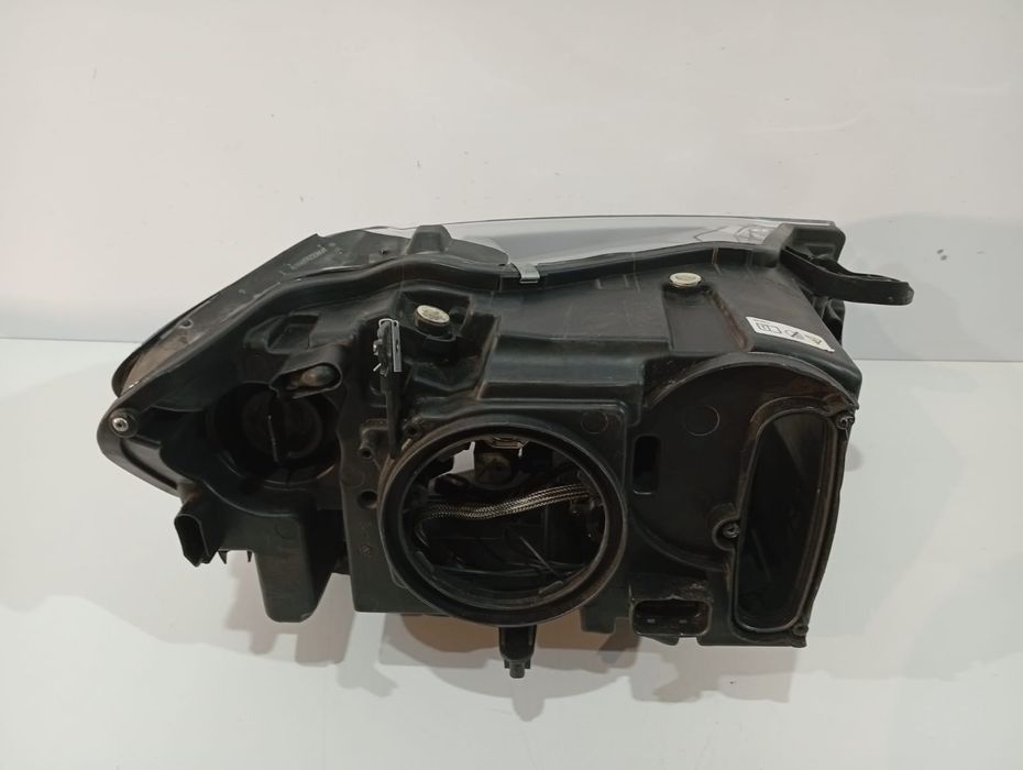 BMW X3 F25 X4 F26 Lampa Bi-Xenon nieskrętny Lewa - 18256