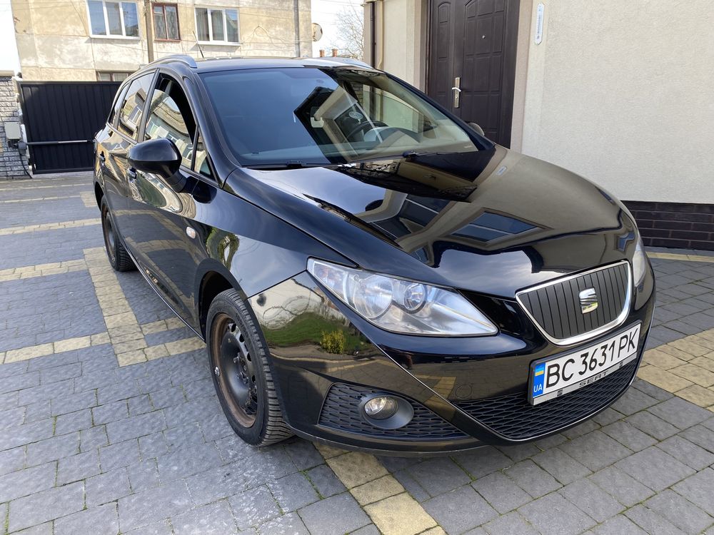 Seat Ibiza 2011 1.2TDI Універсал чорний