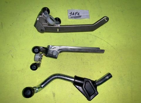 Conjunto rolamentos porta lateral de correr Iveco Daily 00 --NOVO