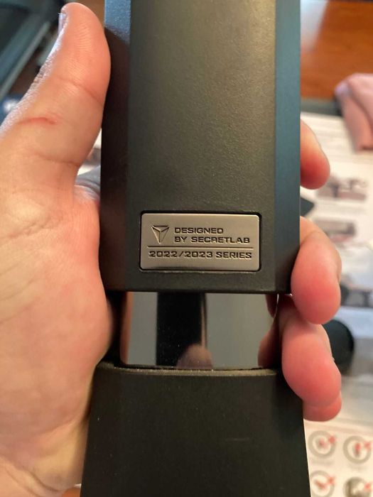 Secret lab TITAN Evo 2022 - VALORANT champions SPECIAL edition