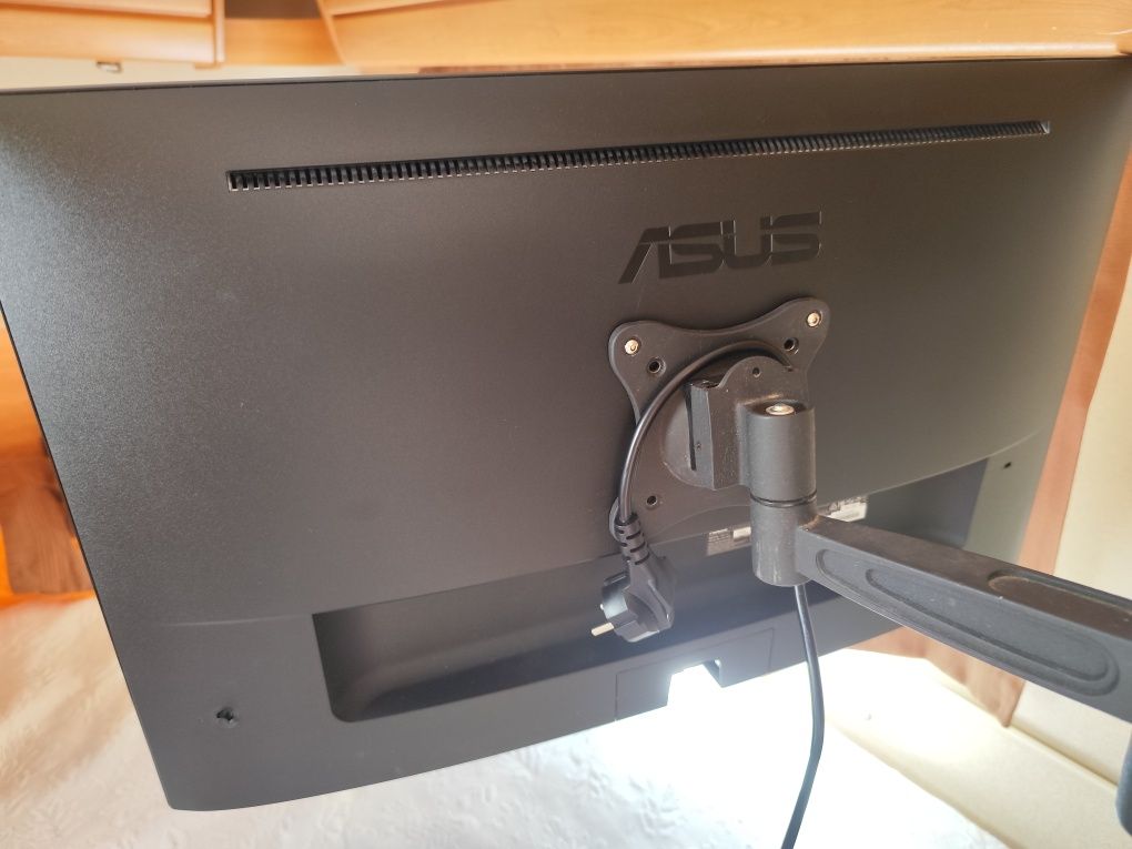 Monitor Gaming ASUS VY279HE (27'' - 1 ms - 75 Hz - FreeSync)