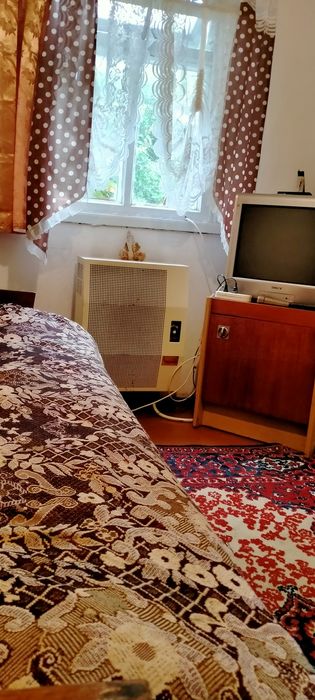 Продам 1/3 будинку