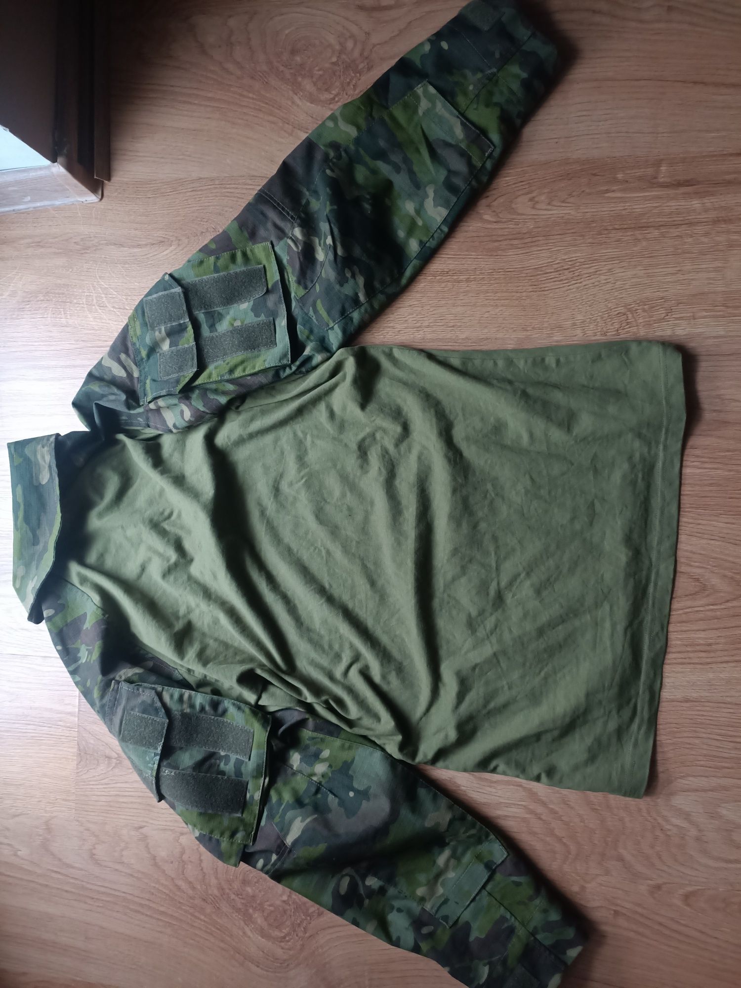 Koszulobluza Combat Shirt eozm M Multicam
Nowy nigdy nie używany, no