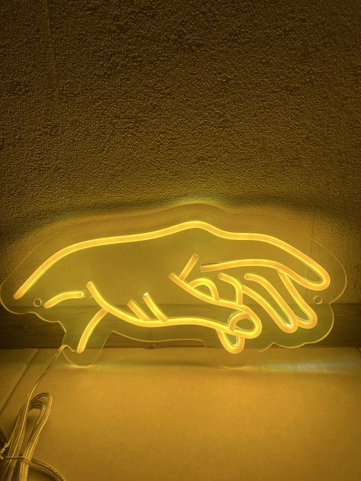 Продам неонові вивіски