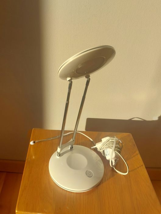 Lampka na biurko, lampa biurkowa LED biała