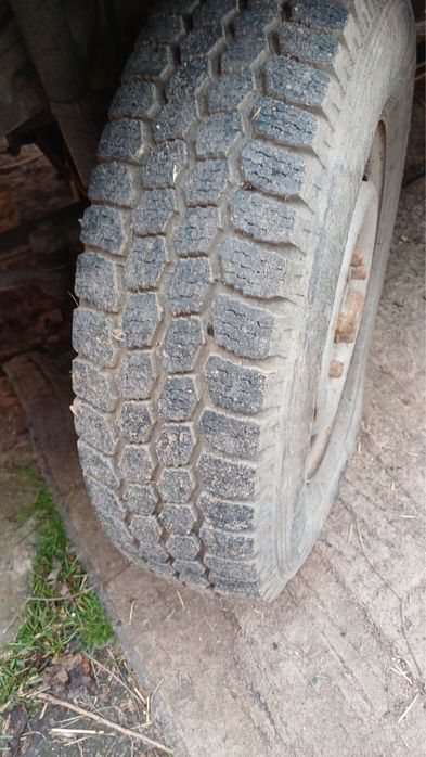 Продаю Mercedes-Benz средний 1988 года