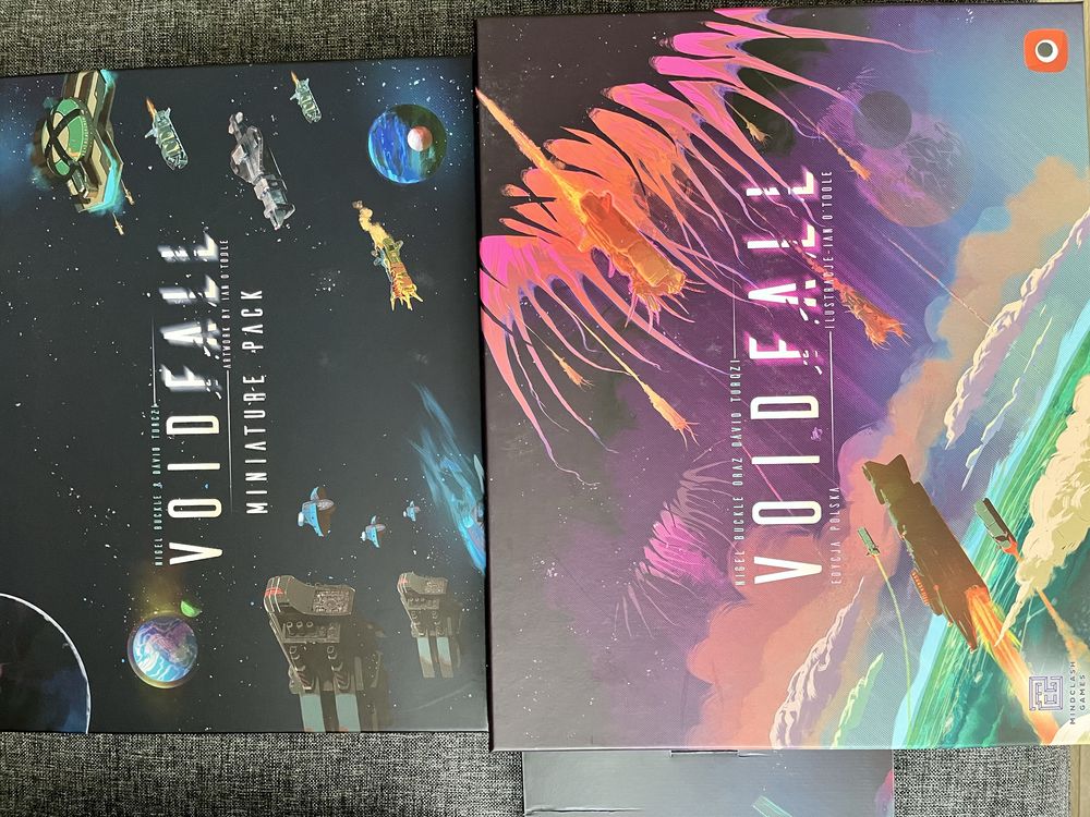 Voidfall z dodatkami