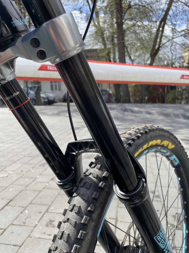 двухпідвіс mondraker summum dh boxxer sram e13 mavic
