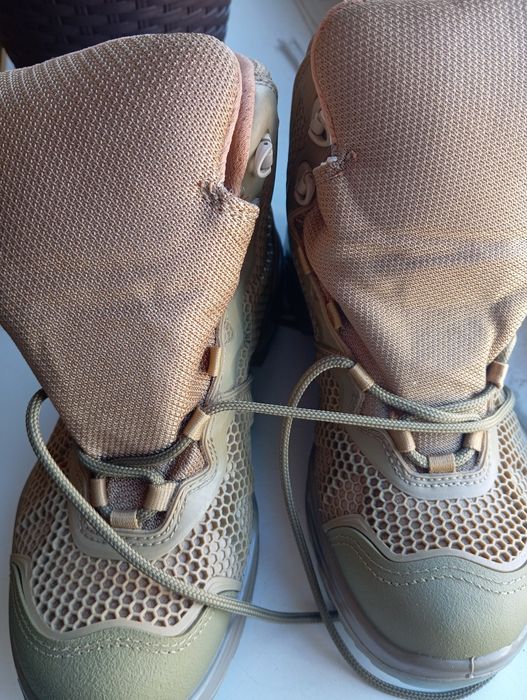 Продам військове взуття