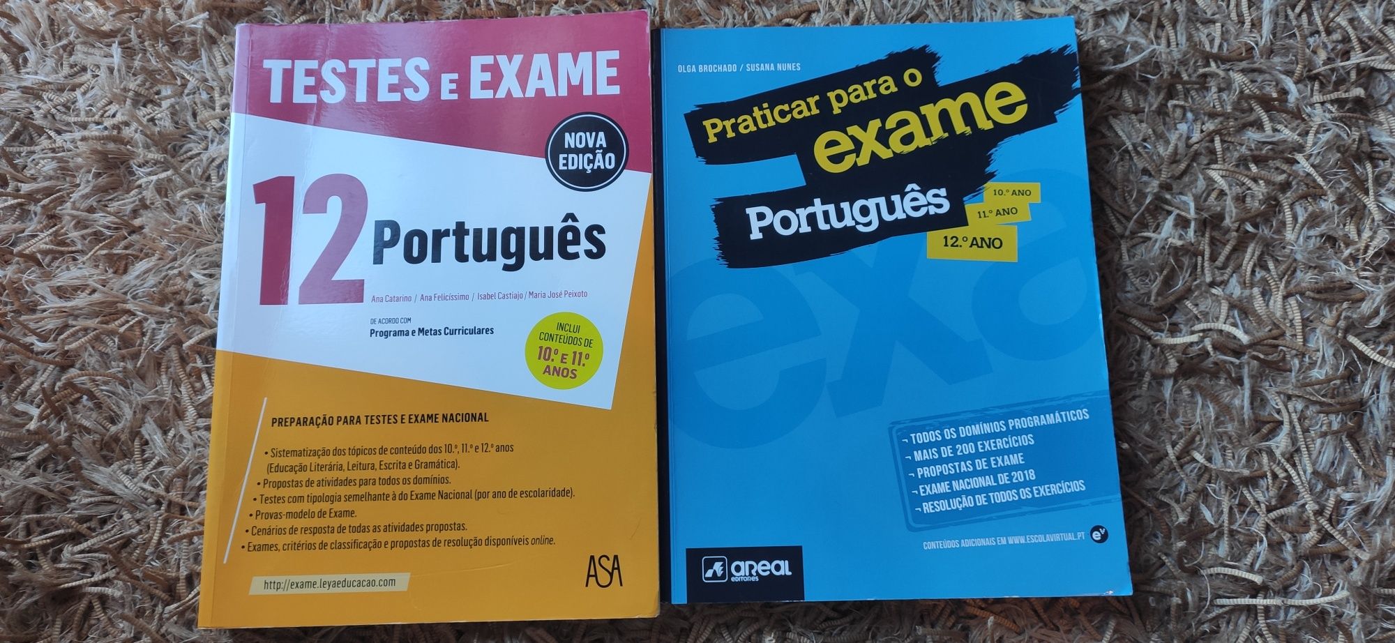 Livro apoio escolar 12 e preparação para o Exame 12 Ano Português