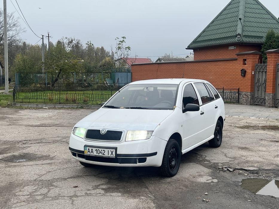 Продам Шкожу Фабію 2004 року
