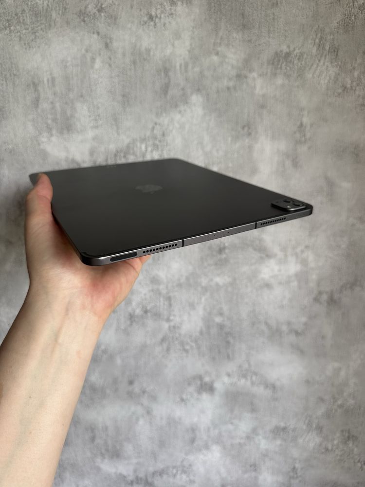 ipad Pro 12,9 -inch 5th 256Gb LTE WI-FI iclaud заблокований