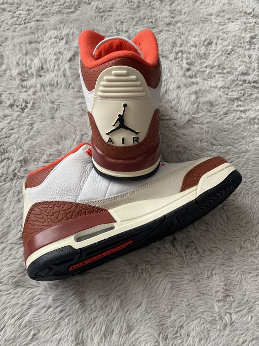 Air Jordan 3 Retro “Dunk on Mars” DV7028-108 / Jordan 1 Mid DR6235-401