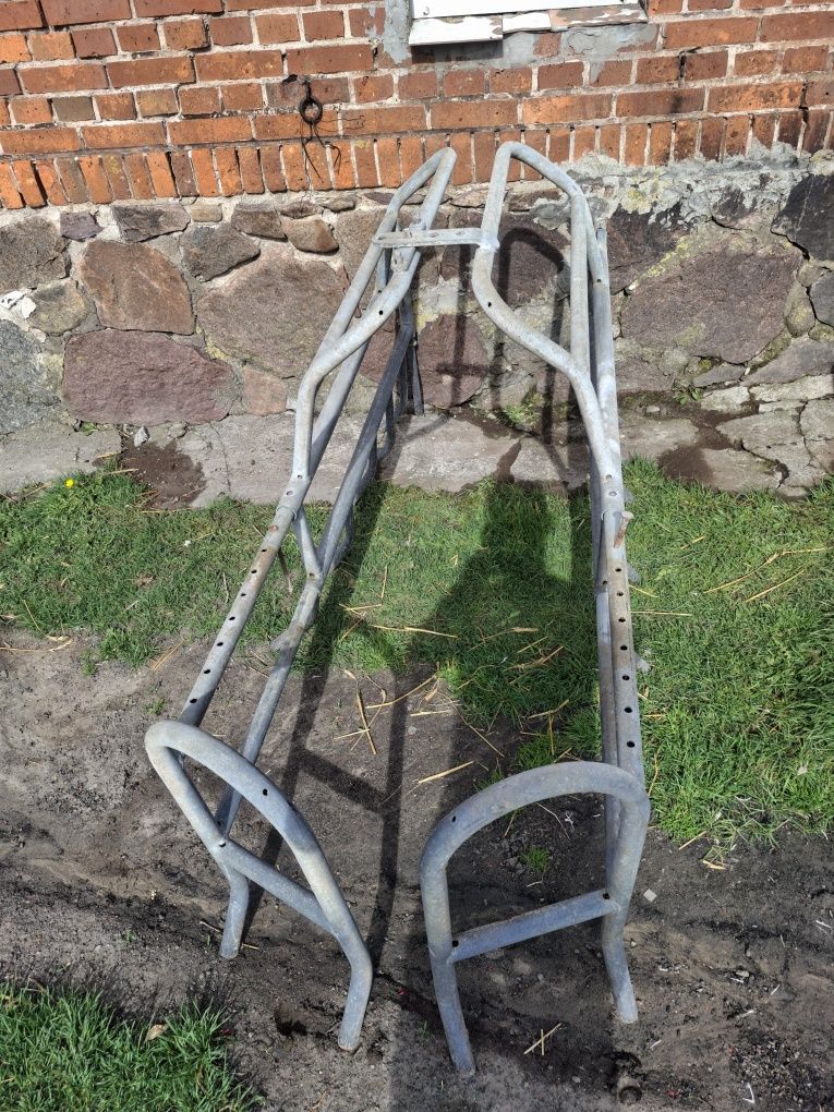 Jarzma porodowe, Kojce porodowe