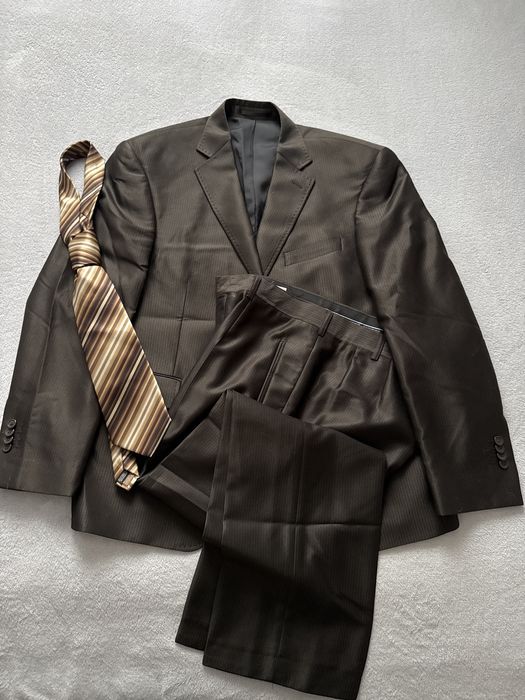 Sunset Suits Men brązowy garnitur piękny r. L i krawat