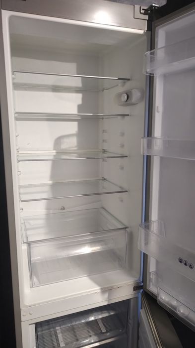 Холодильник Whirlpool б/у