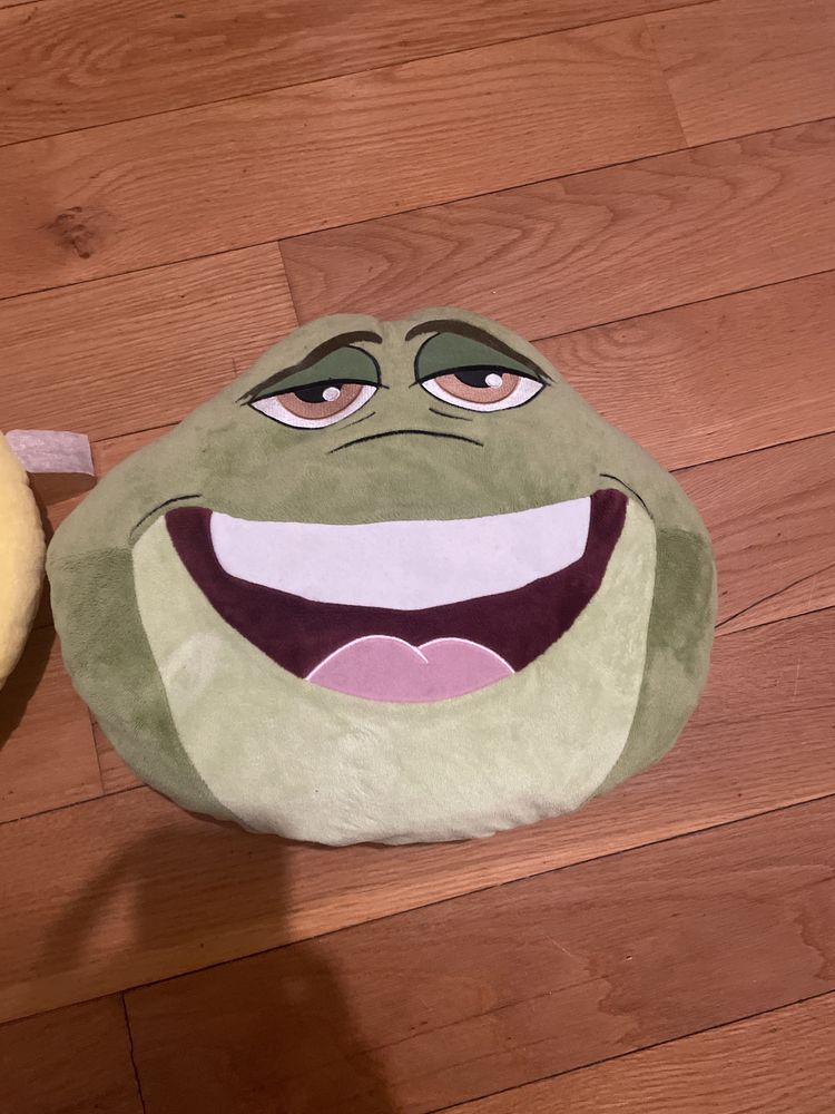 Almofadas smile/princesa e o sapo