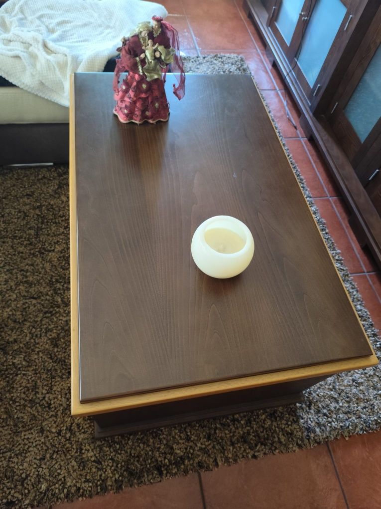 Mesa de centro como nova - 112x68x55cm