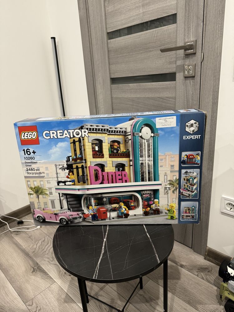 Конструктор Lego Creator Expert 10260 Downtown Diner