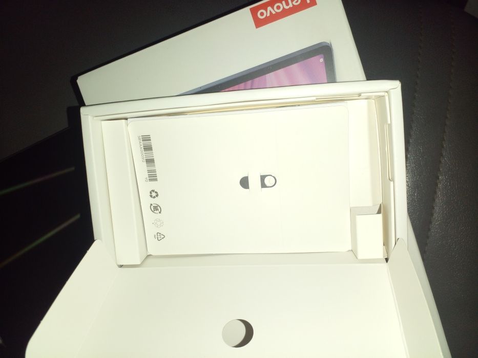 Планшет Lenovo Tab 8/128 WiFi Luna Grey + Clear Case (ZAEH0195UA)