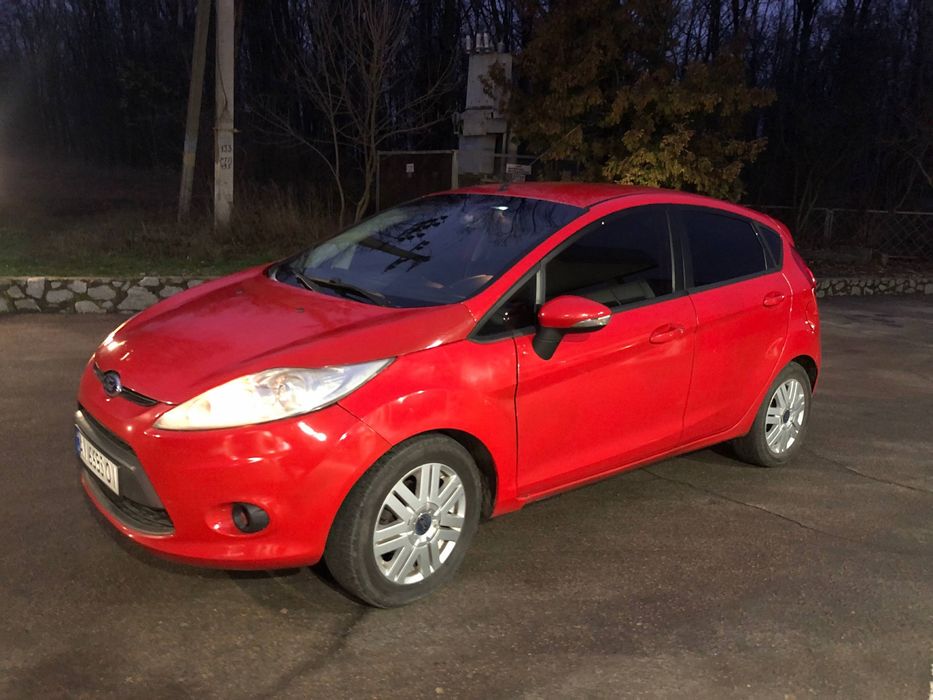 Продам Ford Fiesta,