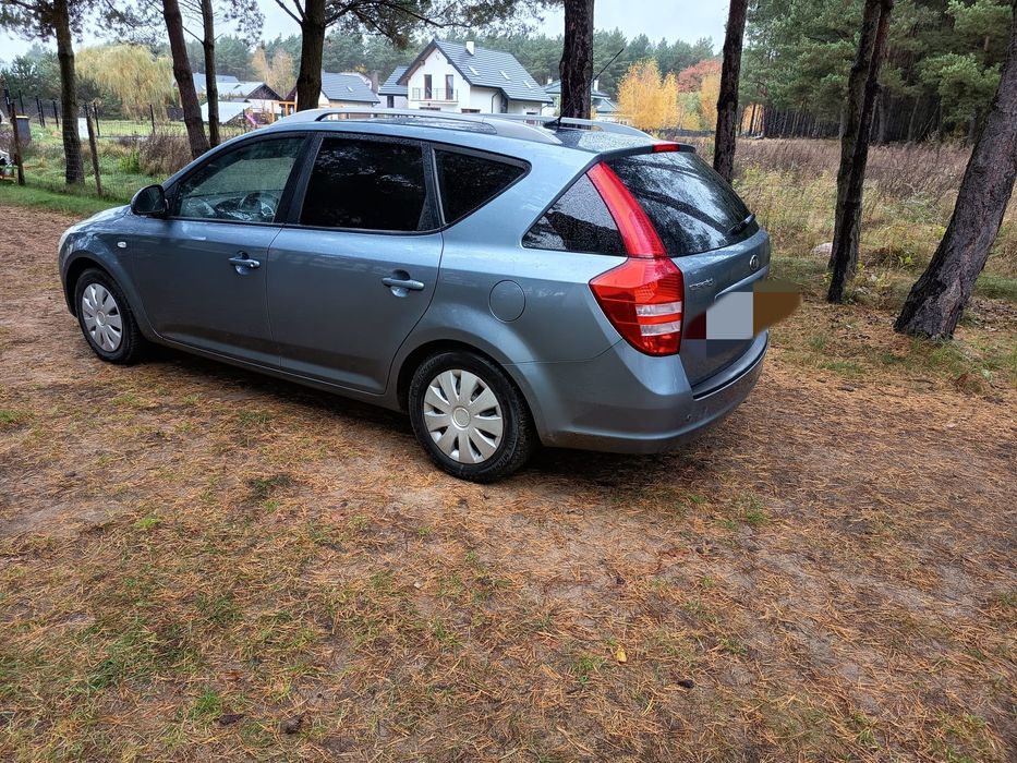 Kia Cee'd kombi,benzyna 1,6+gaz , 2007 rok.