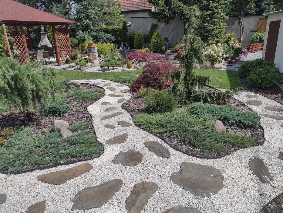 Zakładanie budowa pielęgnacja ogrodów, brukarstwo , trawniki,