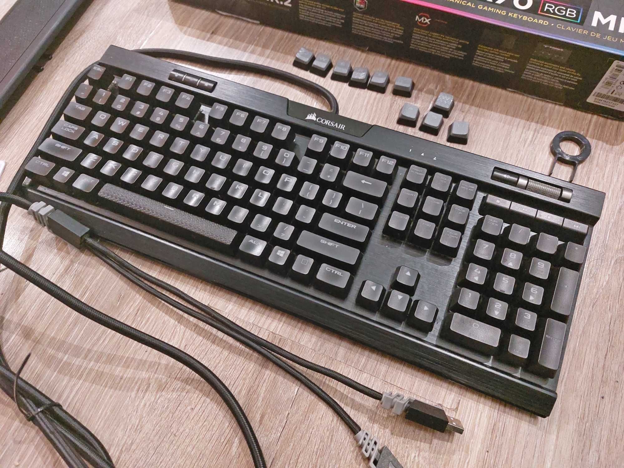 Mechan. gamingowa klaw. CORSAIR K70 RGB MK.2 — CHERRY MX Brown (EU)