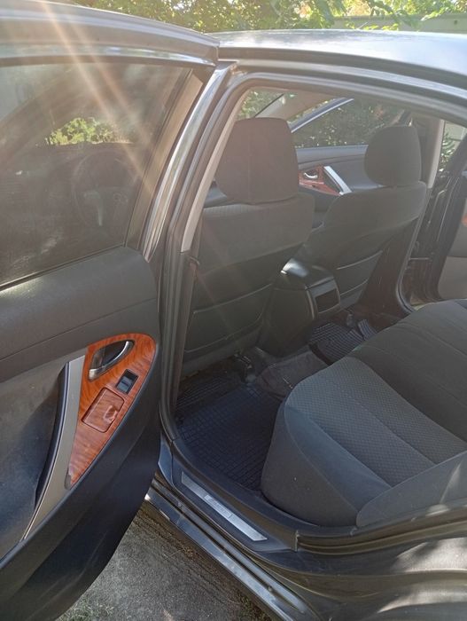 TOYOTA Camry40 продам