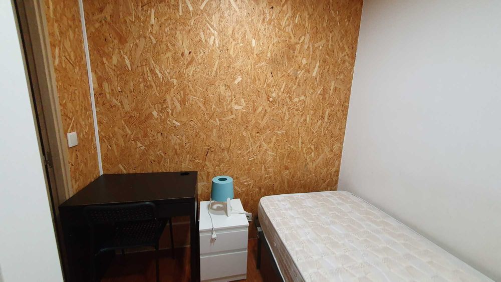 Quarto não fumadores com tudo incluído a 10 minutos de Lisboa