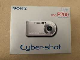 Máquina fotográfica Sony Cyber-shot DSC-P200 + cartões memória + bolsa