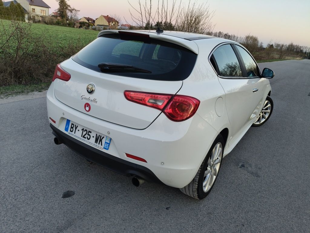 Alfa Romeo Giulietta 2.0 JTDM Turismo *** Bogate Wyposażenie ***