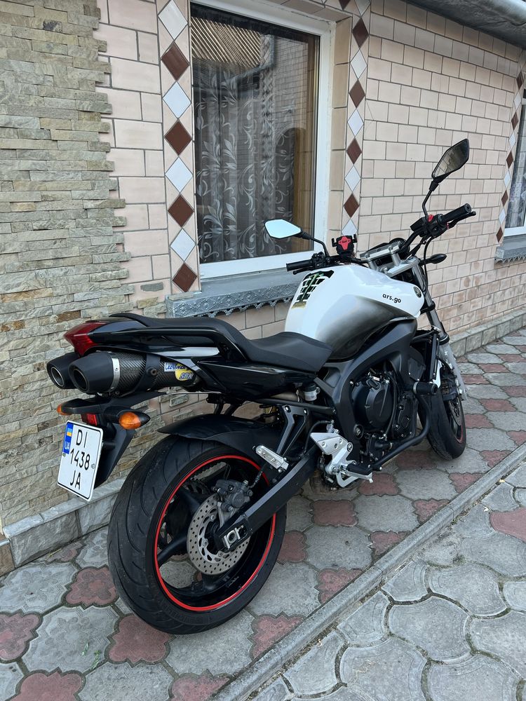Продам мотоцикл Yamaha Fazer 600 - S2 (FZ-6)