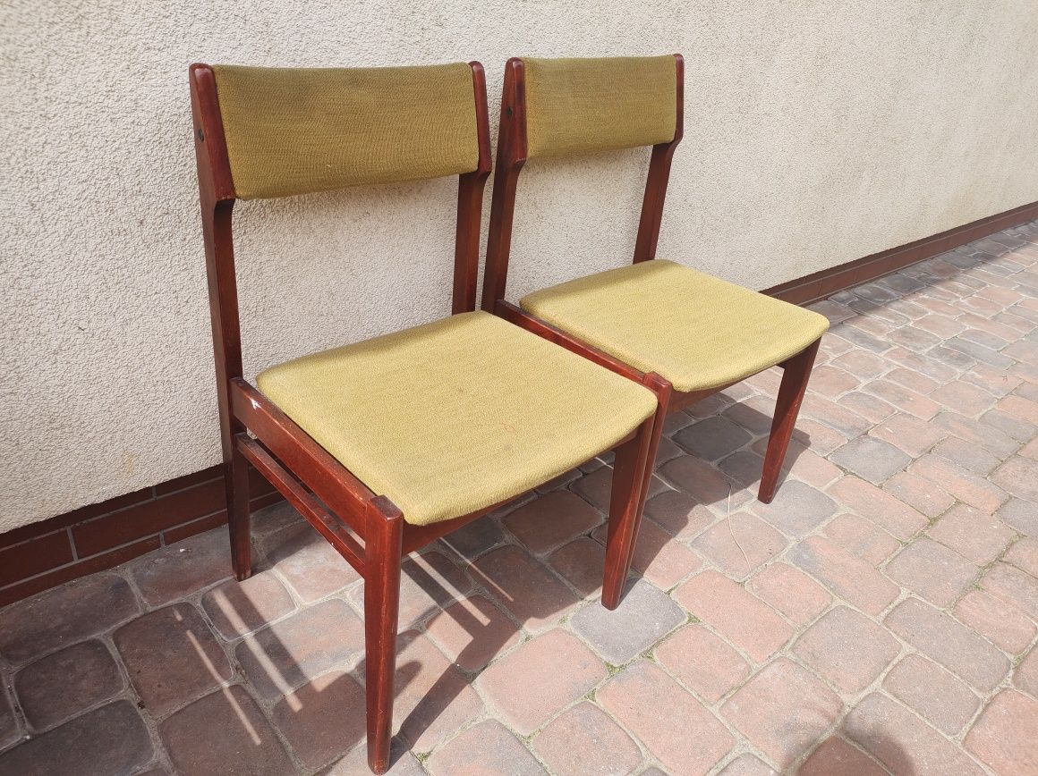 6 sztuk krzeseł Medeo PRL 1982 rok