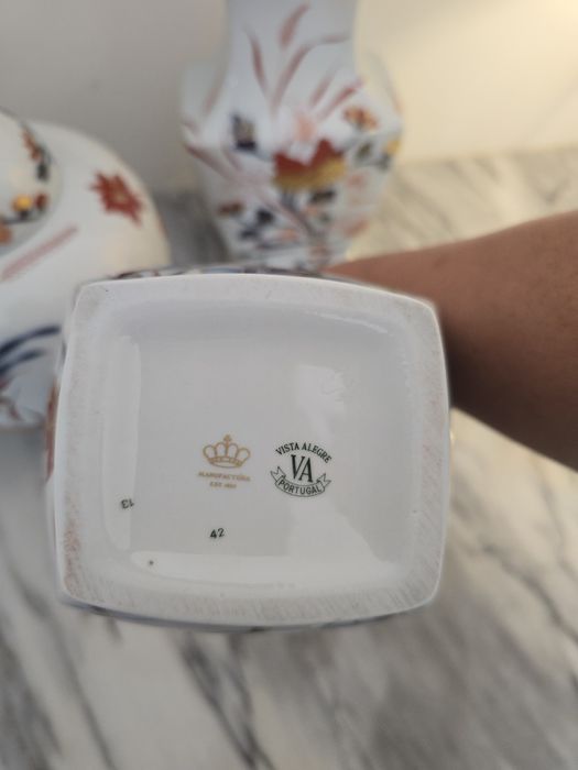 Jarra de pescoço fino Vista Alegre Imari