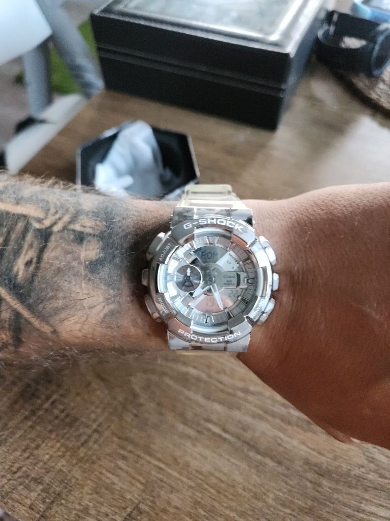 Casio G-shock GM- 110SCM- 1AER super stan full set