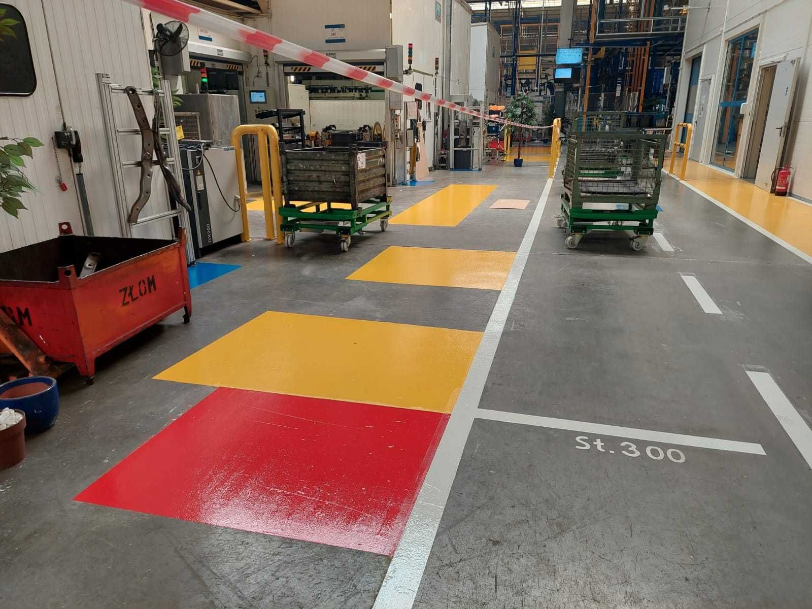 Oznakowanie poziome Magazyn parking Garaże BHP malowanie linii