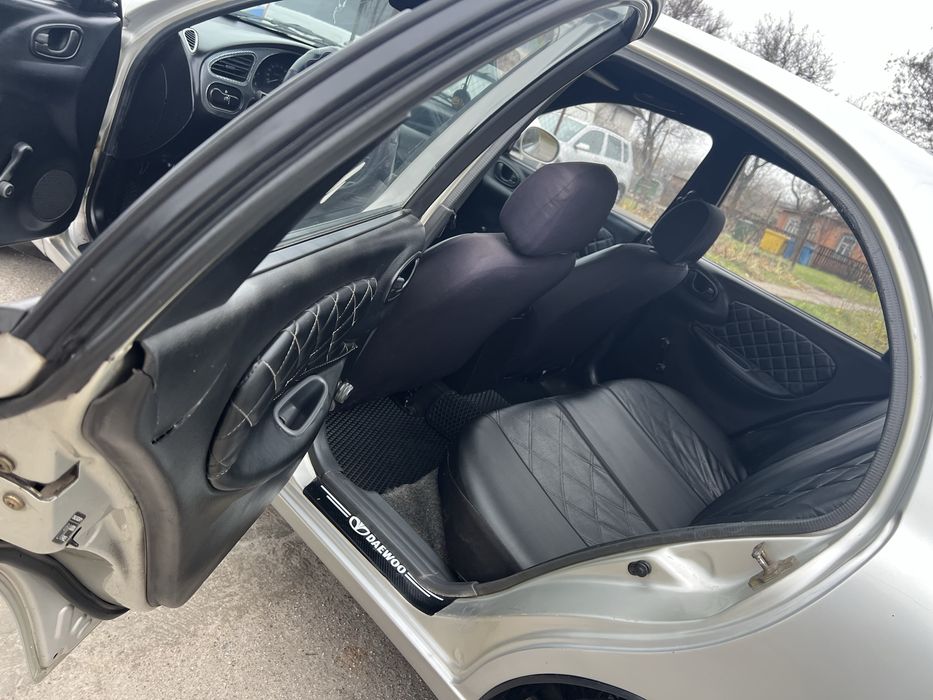 Део сенс 2004рік титани