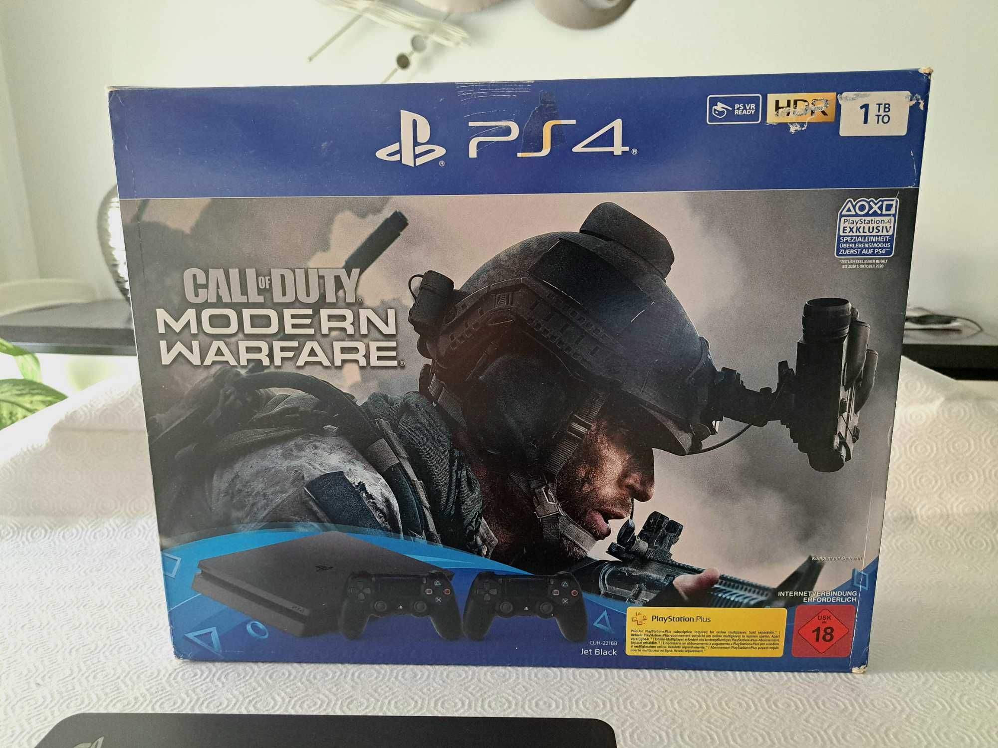 PlayStation - PS4 Slim 1 TB + Sony PlayStation VR