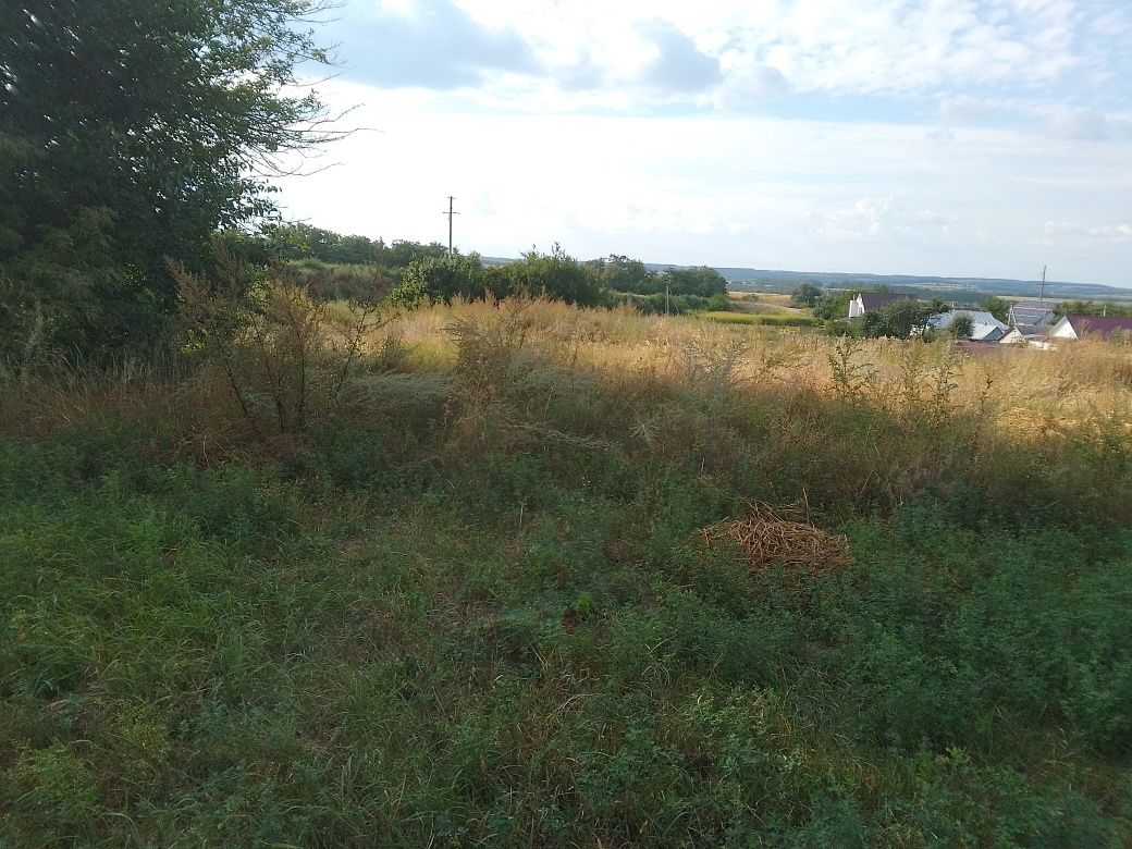 Продаю земельну ділянку під будівництво