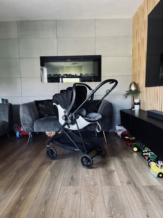Wózek 3w1+baza Cybex Melio Carbon z fotelikiem Kiddy i baza
